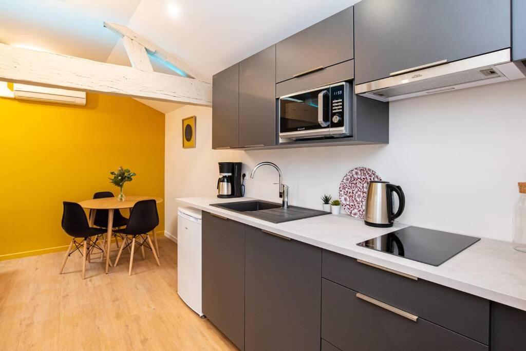 Sunny - T2 Centre Historique Apartment Agen Luaran gambar